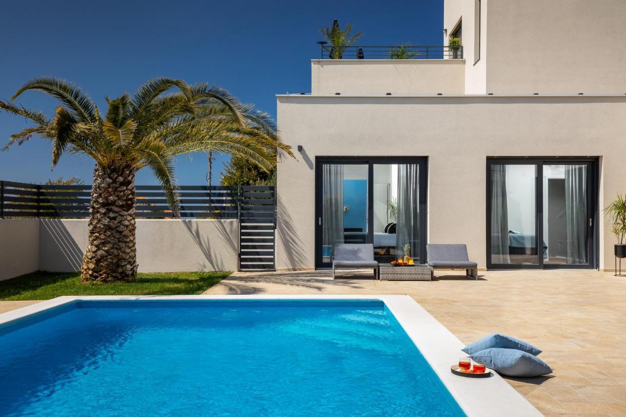 Belvedere Holidays Villas Novigrad  Екстер'єр фото