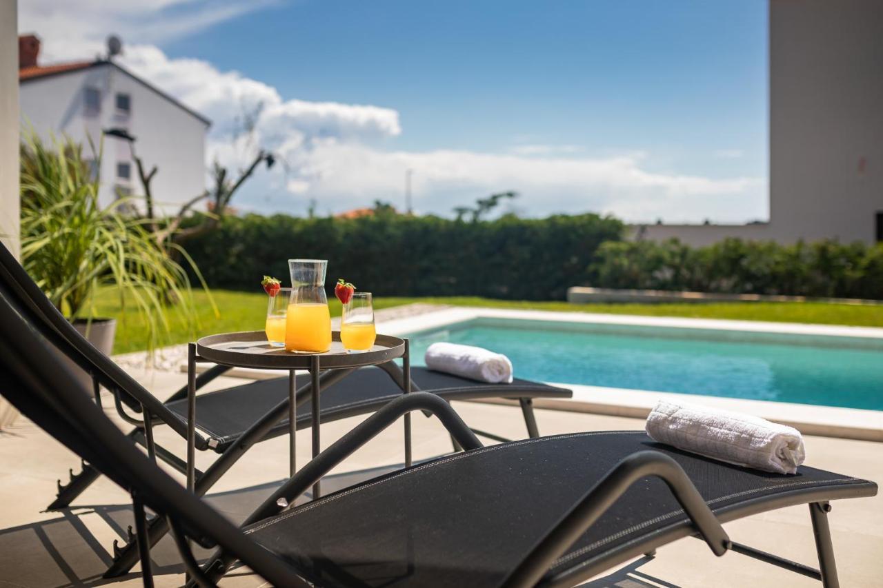 Belvedere Holidays Villas Novigrad  Екстер'єр фото