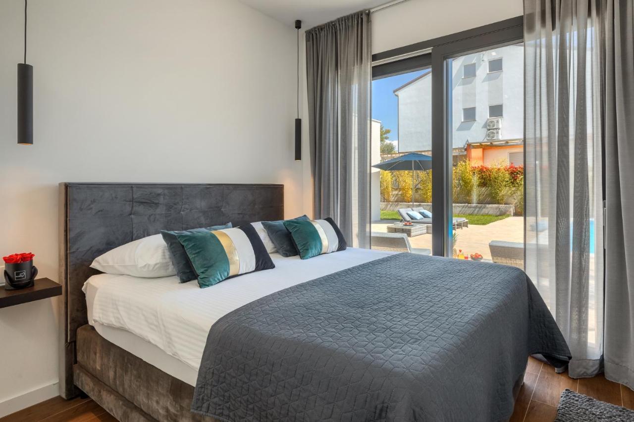Belvedere Holidays Villas Novigrad  Екстер'єр фото