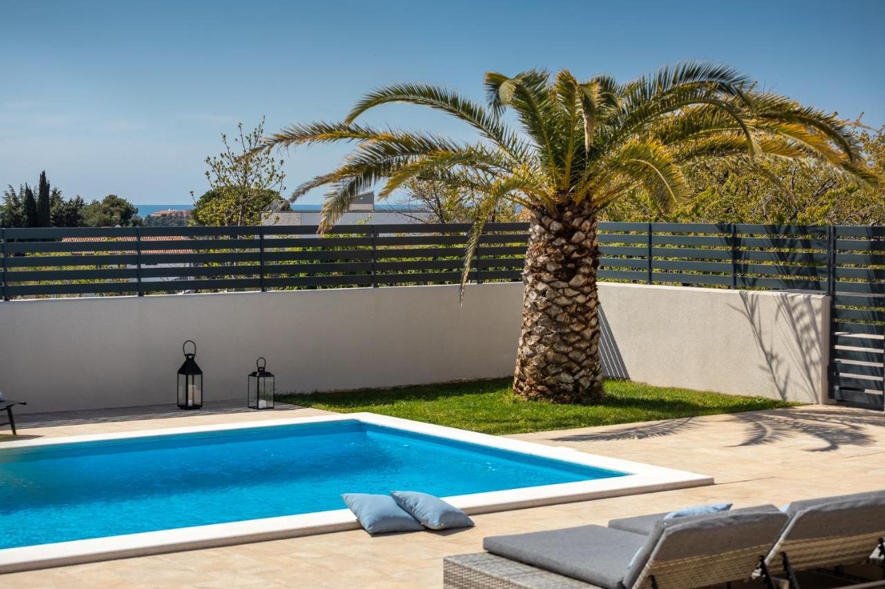 Belvedere Holidays Villas Novigrad  Екстер'єр фото